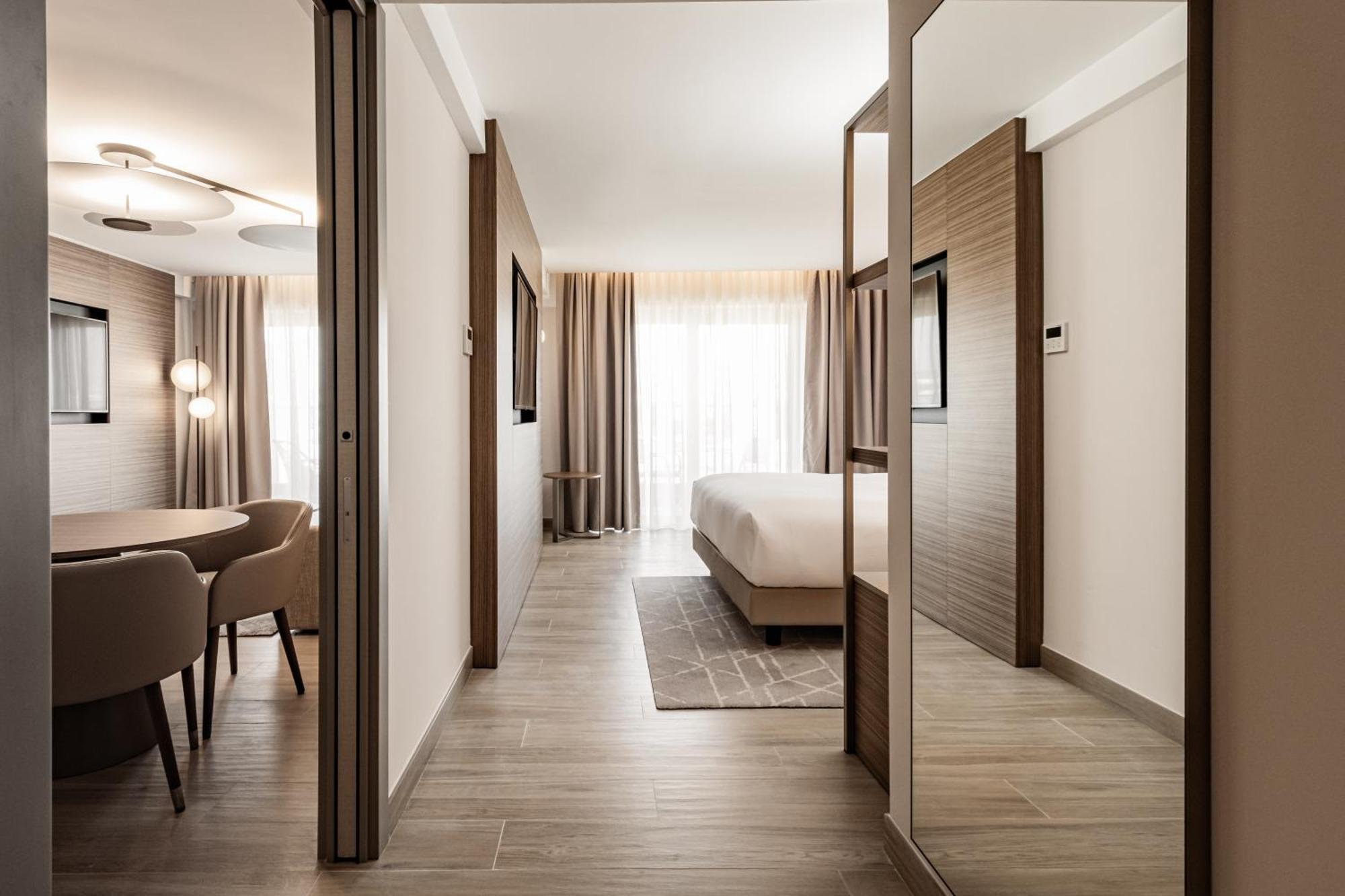 Ac By Marriott St Julian's Отель 4*
