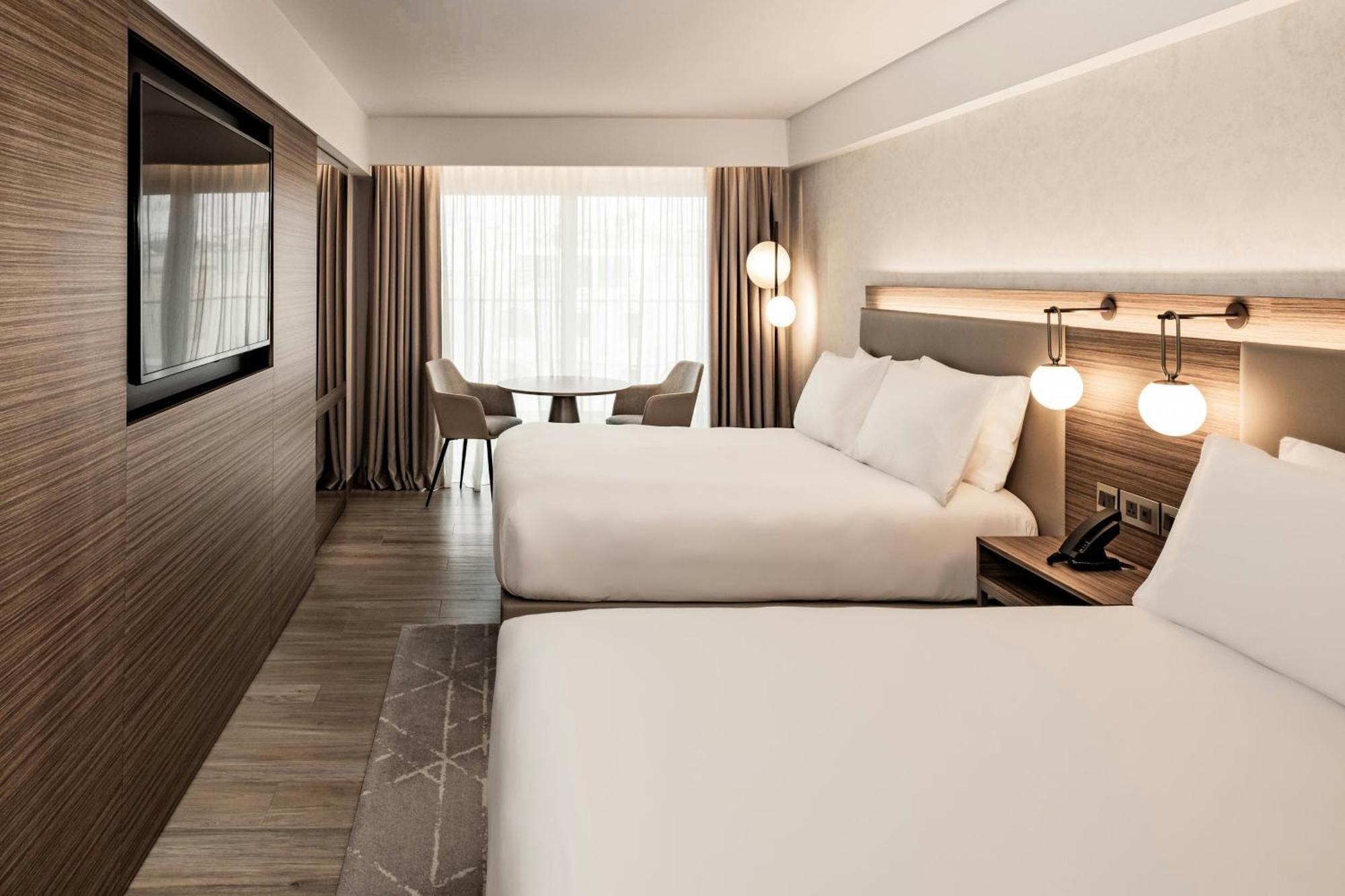 Ac By Marriott St Julian's 4* San Ġiljan